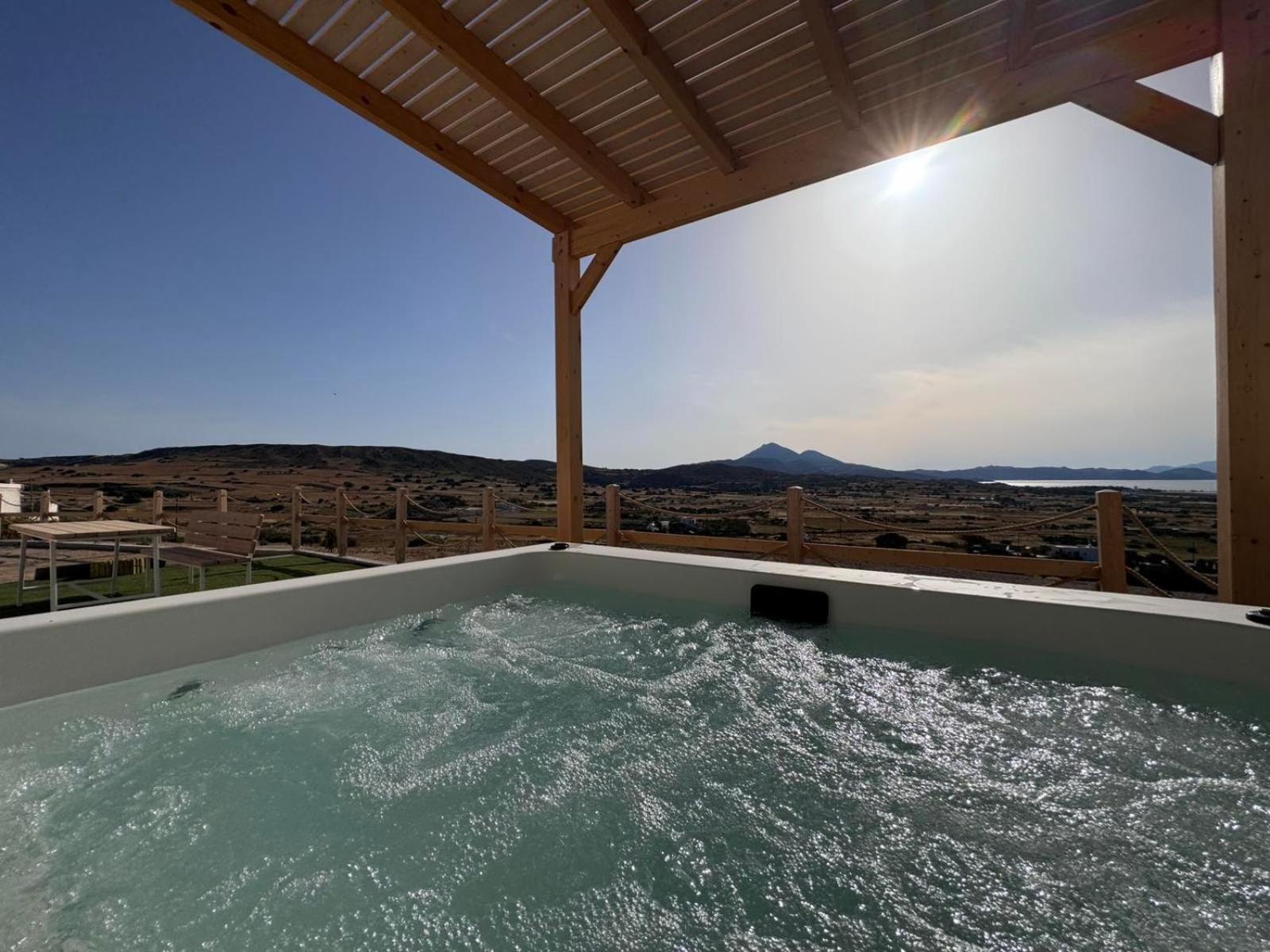 Bayview Villa With Jaccuzi - Milos Zefiria Exterior photo